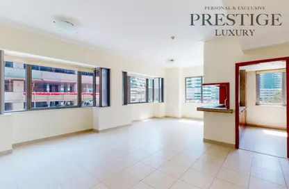 Apartment - 1 Bedroom - 2 Bathrooms for sale in South Ridge 2 - South Ridge - Downtown Dubai - Dubai