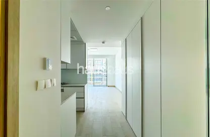 Apartment - 1 Bathroom for rent in Luma 22 - Jumeirah Village Circle - Dubai