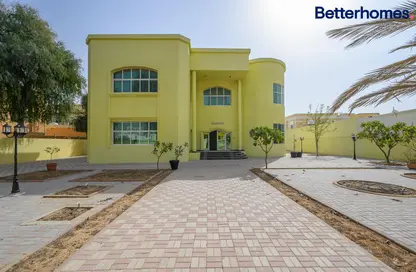 Villa - 5 Bedrooms - 6 Bathrooms for rent in Al Warqa'a 4 - Al Warqa'a - Dubai