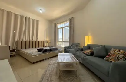 Apartment - 1 Bathroom for rent in Khalifa City A Villas - Khalifa City A - Khalifa City - Abu Dhabi