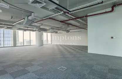 Office Space - Studio for rent in The Bay Gate - Business Bay - Dubai