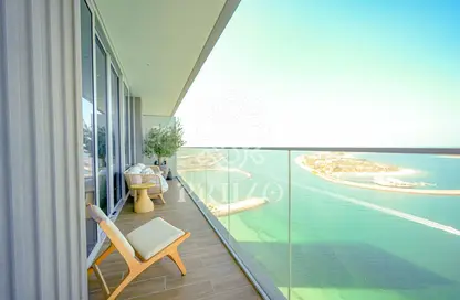 Apartment - 3 Bedrooms - 4 Bathrooms for sale in Beach Isle - EMAAR Beachfront - Dubai Harbour - Dubai