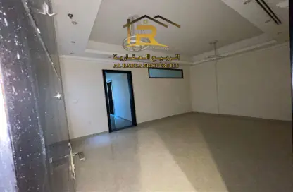 Apartment - 3 Bedrooms - 4 Bathrooms for rent in Al Rawda 2 - Al Rawda - Ajman