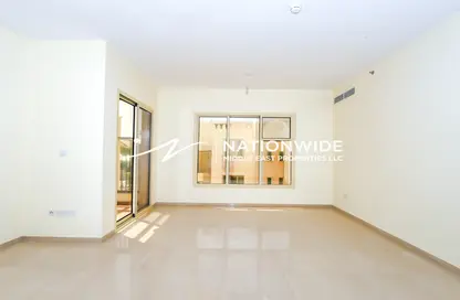 Apartment - 3 Bedrooms - 5 Bathrooms for sale in Bawabat Al Sharq - Baniyas East - Baniyas - Abu Dhabi