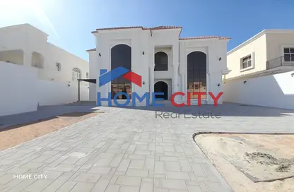 Villa - 6 Bedrooms for rent in Madinat Al Riyad - Abu Dhabi