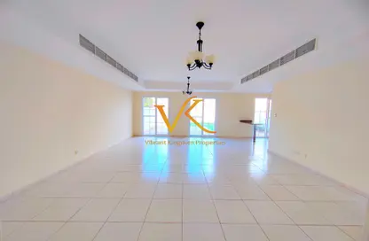 Villa - 3 Bedrooms - 3 Bathrooms for rent in Springs 11 - The Springs - Dubai