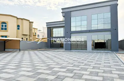 Villa - 5 Bedrooms - 6 Bathrooms for rent in Madinat Al Riyad - Abu Dhabi