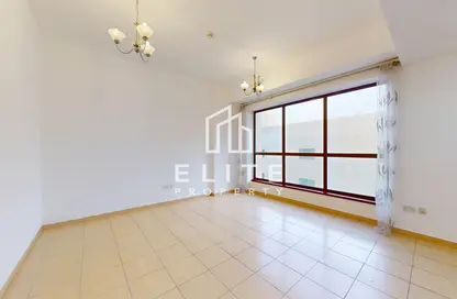 Apartment - 2 Bedrooms - 2 Bathrooms for sale in Shams 4 - Shams - Jumeirah Beach Residence - Dubai