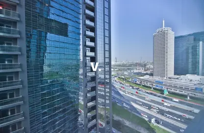 Apartment - 1 Bedroom - 2 Bathrooms for rent in Sama Tower - Sheikh Zayed Road - Dubai