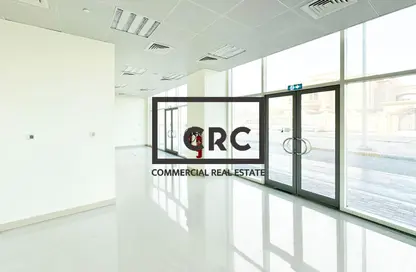 Retail - Studio for rent in Al Nahyan - Abu Dhabi