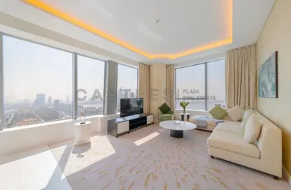 Apartment - 1 Bedroom - 2 Bathrooms for sale in The Palm Tower - Palm Jumeirah - Dubai