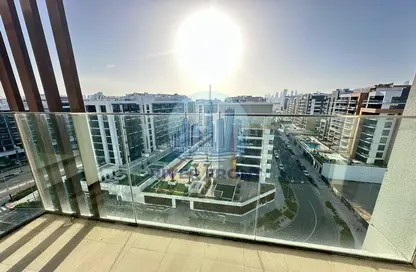 Apartment - 3 Bedrooms - 3 Bathrooms for rent in AZIZI Riviera - Meydan One - Meydan - Dubai