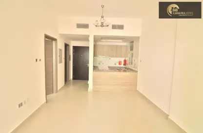 Apartment - 1 Bedroom - 2 Bathrooms for rent in Al Falak Residence - Dubai Silicon Oasis - Dubai