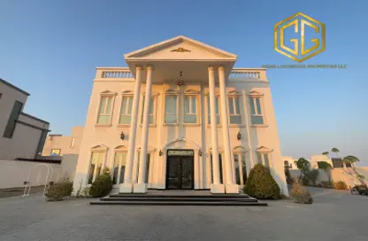 Villa - 5 Bedrooms - 6 Bathrooms for rent in Al Aweer 1 - Al Aweer - Dubai