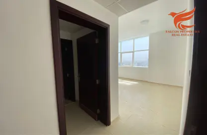 Apartment - 2 Bedrooms - 3 Bathrooms for rent in Union Tower - Al Seer - Ras Al Khaimah