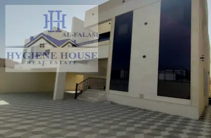 Villa - 5 Bedrooms - 7 Bathrooms for sale in Al Mowaihat 3 - Al Mowaihat - Ajman