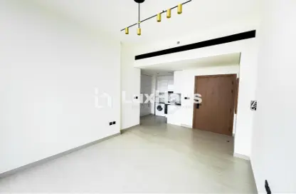 Apartment - 1 Bedroom - 1 Bathroom for rent in Binghatti House - Jumeirah Village Circle - Dubai