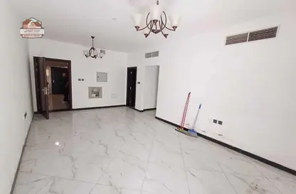 Apartment - 1 Bedroom - 2 Bathrooms for rent in Al Jurf 2 - Al Jurf - Ajman Downtown - Ajman