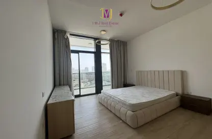 Apartment - 1 Bedroom - 2 Bathrooms for rent in Regina Tower - Jumeirah Village Circle - Dubai