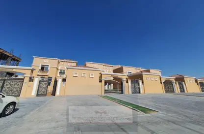 Villa - 5 Bedrooms - 6 Bathrooms for rent in Mohamed Bin Zayed Centre - Mohamed Bin Zayed City - Abu Dhabi