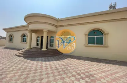 Villa - 2 Bedrooms - 3 Bathrooms for rent in Al Riffa - Ras Al Khaimah