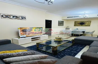 Apartment - 1 Bedroom - 2 Bathrooms for rent in Rasheed Tower 4 - Al Taawun - Sharjah