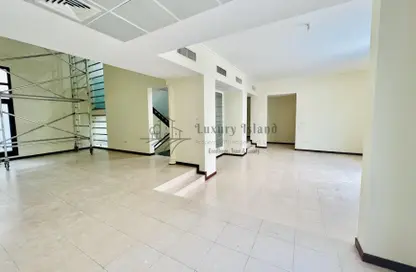 Villa - 4 Bedrooms - 7 Bathrooms for rent in Al Mushrif - Abu Dhabi