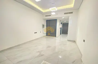 Apartment - Studio - 1 Bathroom for sale in Samana Golf Avenue - Dubai Studio City - Dubai