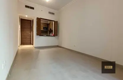 Apartment - 1 Bedroom - 2 Bathrooms for rent in Qamar 4 - Madinat Badr - Al Muhaisnah - Dubai