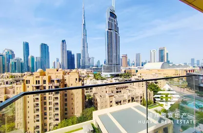 Apartment - 2 Bedrooms - 2 Bathrooms for rent in Burj Royale - Downtown Dubai - Dubai