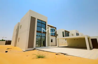 Villa - 4 Bedrooms - 6 Bathrooms for rent in Nad Al Dhabi - Al Jubail Island - Abu Dhabi