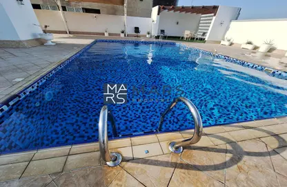 Apartment - 2 Bedrooms - 3 Bathrooms for rent in Al Majaz 3 - Al Majaz - Sharjah