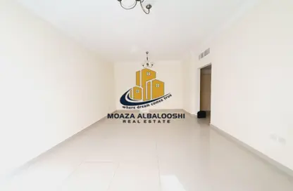 Apartment - 3 Bedrooms - 3 Bathrooms for rent in Muwaileh Commercial - Sharjah