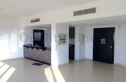 Apartment - 3 Bedrooms - 4 Bathrooms for rent in Tower 34 - Al Reef Downtown - Al Reef - Abu Dhabi