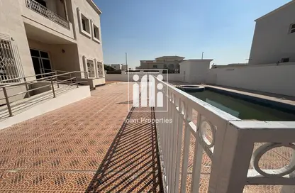 Villa - 5 Bedrooms - 7 Bathrooms for rent in Shakhbout City - Abu Dhabi