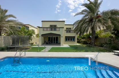 Villa - 4 Bedrooms - 5 Bathrooms for sale in Regional - Jumeirah Park - Dubai