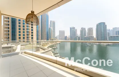 Apartment - 3 Bedrooms - 4 Bathrooms for rent in Delphine Tower - Marina Promenade - Dubai Marina - Dubai