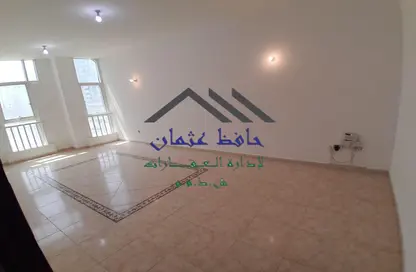 Apartment - 2 Bedrooms - 2 Bathrooms for rent in Al Falah Street - City Downtown - Abu Dhabi