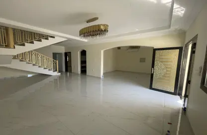 Villa - 4 Bedrooms - 5 Bathrooms for rent in Al Faseel - Fujairah