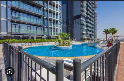 Apartment - 2 Bedrooms - 2 Bathrooms for sale in BLOOM TOWERS A - Bloom Towers - Jumeirah Village Circle - Dubai