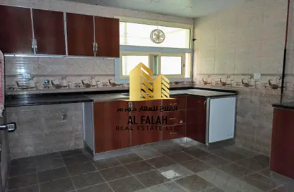 Apartment - 2 Bedrooms - 2 Bathrooms for rent in Al Manakh - Al Qasimia - Sharjah