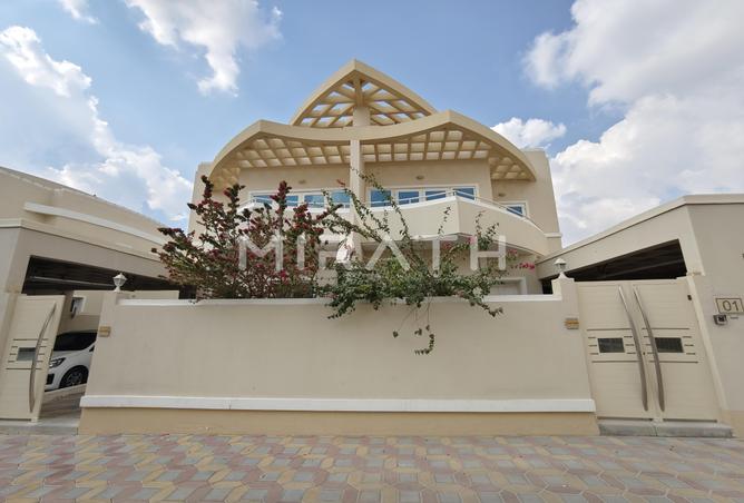 Villa - 4 Bedrooms - 5 Bathrooms for rent in Mirdif Villas - Mirdif - Dubai