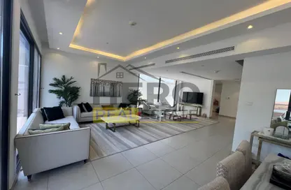 Villa - 5 Bedrooms - 6 Bathrooms for rent in Faya at Bloom Gardens - Bloom Gardens - Al Salam Street - Abu Dhabi