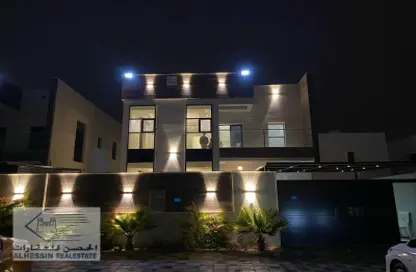 Villa - 5 Bedrooms for sale in Al Zaheya Gardens - Al Zahya - Ajman