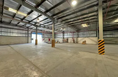 Warehouse - Studio for rent in Freezone North - Jebel Ali Freezone - Jebel Ali - Dubai