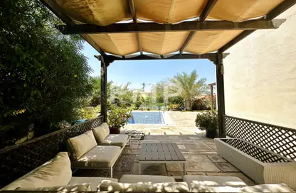 Villa - 4 Bedrooms - 6 Bathrooms for rent in Mediterranean Clusters - Jumeirah Islands - Dubai