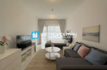 Apartment - 1 Bathroom for sale in Oasis 1 - Oasis Residences - Masdar City - Abu Dhabi