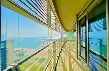 Apartment - 3 Bedrooms - 4 Bathrooms for rent in Landmark Tower - Corniche Road - Abu Dhabi