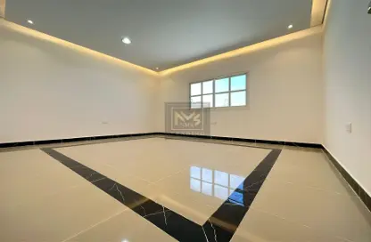 Apartment - 1 Bedroom - 1 Bathroom for rent in Airport Road - Abu Dhabi