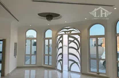 Villa - 5 Bedrooms - 6 Bathrooms for rent in Nad Al Sheba 4 - Nad Al Sheba - Dubai